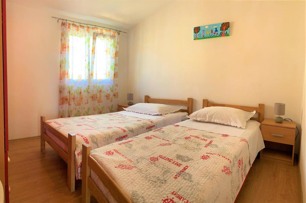 Roko Apartment House Primošten Εξωτερικό φωτογραφία
